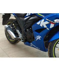 Hayabusa logo sticker on Suzuki gixxer SF blue