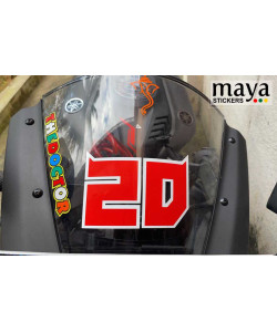 Fabio Quartararo 20 number sticker on Yamaha r15 windscreen