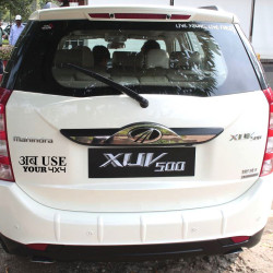 अब use your 4 x 4 stickers for offroaders and SUVs