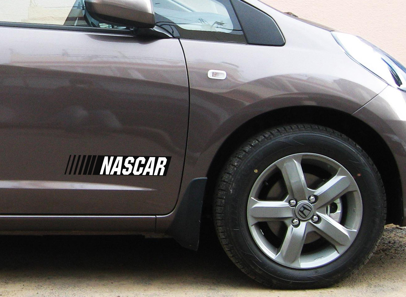 Nascar racing full color logo stickers in custom sizes